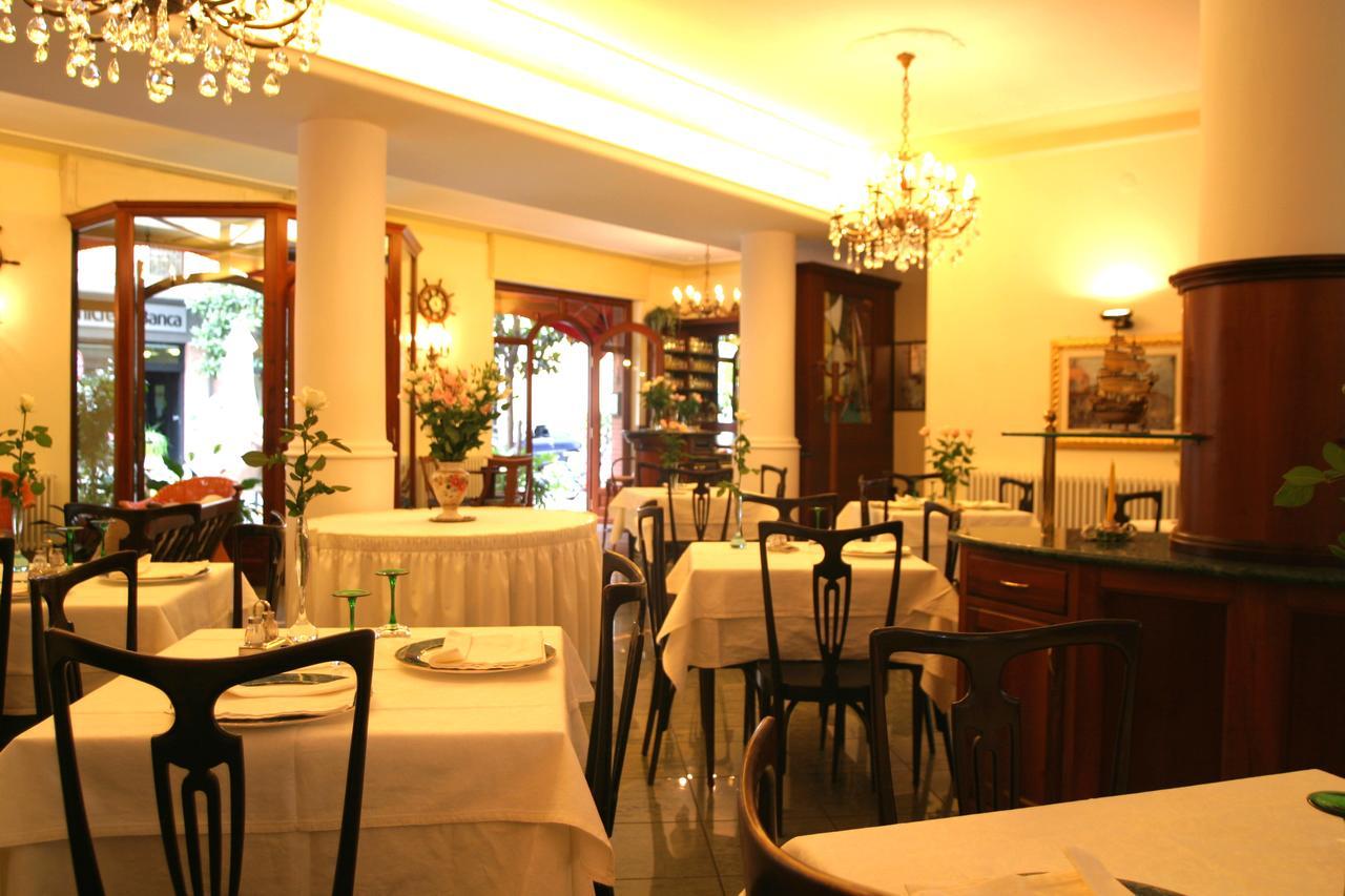 Hotel Pescetto Albenga Buitenkant foto
